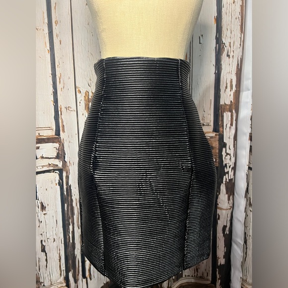 AKIRA Black and Silver Pencil Skirt - Picture 2 of 8